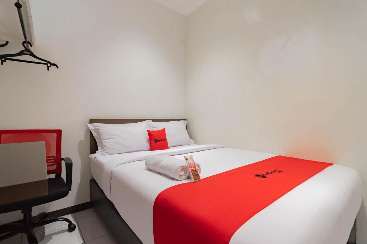 Reddoorz Plus @ Pakuan Residence Tajur Bogor Eksteriør billede