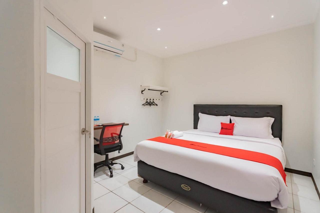 Reddoorz Plus @ Pakuan Residence Tajur Bogor Eksteriør billede