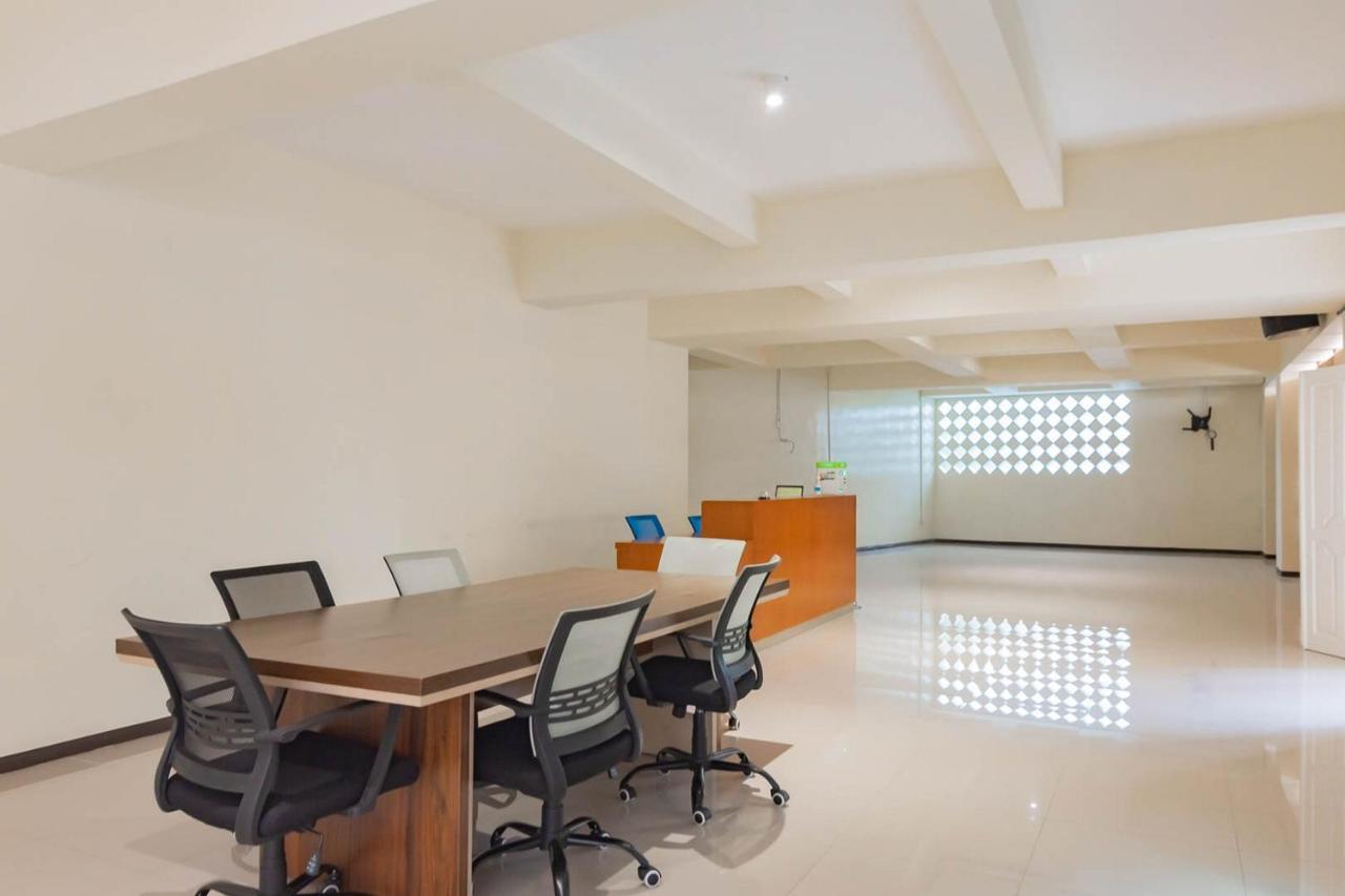 Reddoorz Plus @ Pakuan Residence Tajur Bogor Eksteriør billede