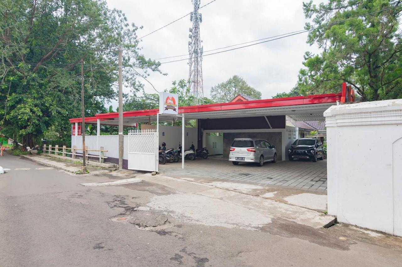Reddoorz Plus @ Pakuan Residence Tajur Bogor Eksteriør billede
